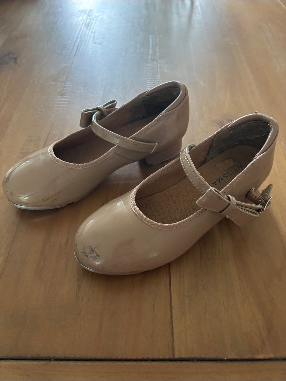 Weissman Girls Patent Mary Jane Tap Shoes in Tan